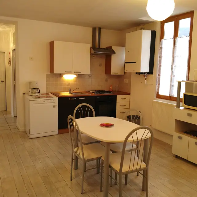 Appartement T2, Place des Cordeliers - Digne les Bains