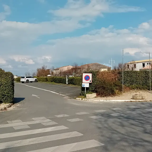 Parking du marché d'Ars-en-Ré - Entrée