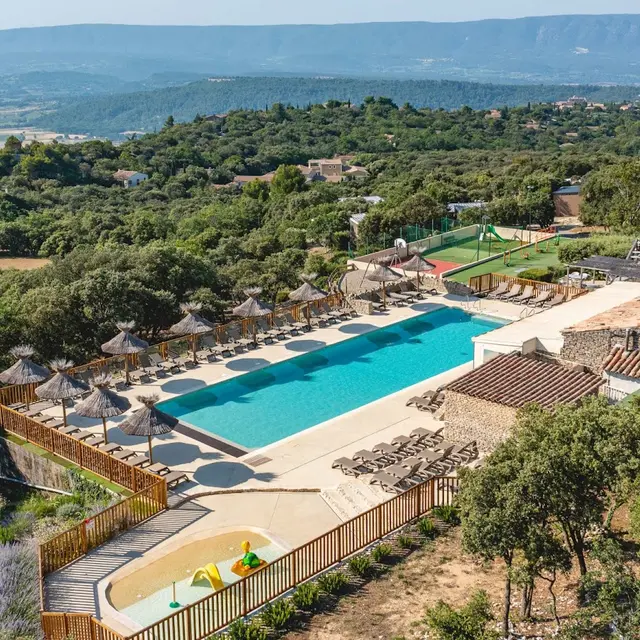 Camping Clicochic  Les Sources de Gordes **** (Gordes) |  Provence-Alpes-Cte d'Azur Tourismus