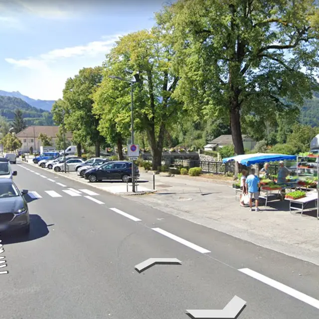 Parking quai du Foron