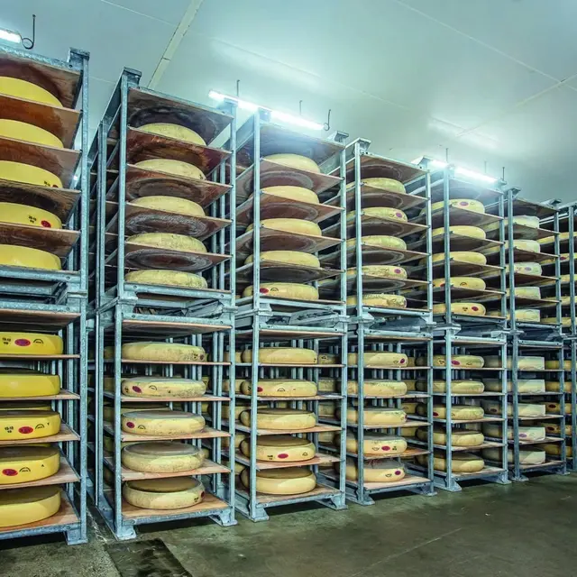 Com'les pros - Visite de la fromagerie Chabert_Vallières-sur-Fier