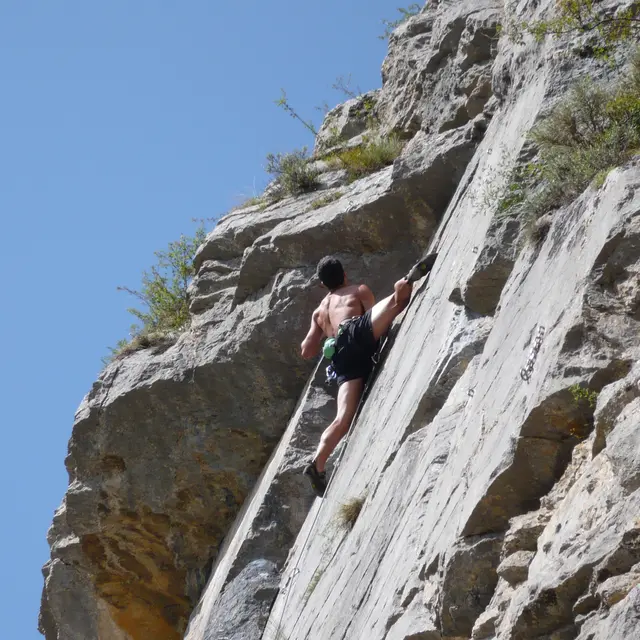 Vue falaise Junic