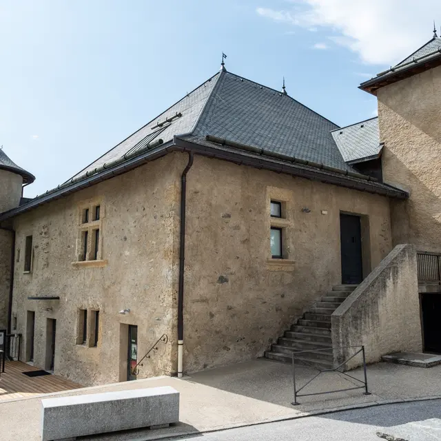 Boucle des anciennes Maisons Fortes