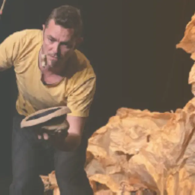 Sum, poésie sonore et gestuelle_Hyères