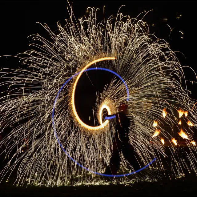 spectacle enflammé les fééries pyromaniées_Villard-de-Lans