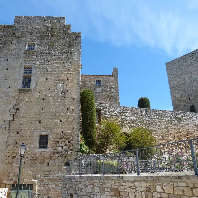 Le Château de Caseneuve