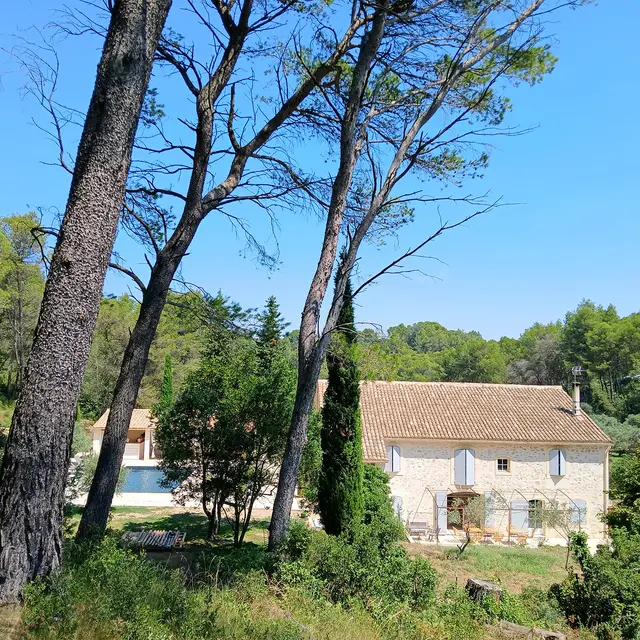 Mas LeBlanc des Alpilles à Saint-Etienne-du-Grès