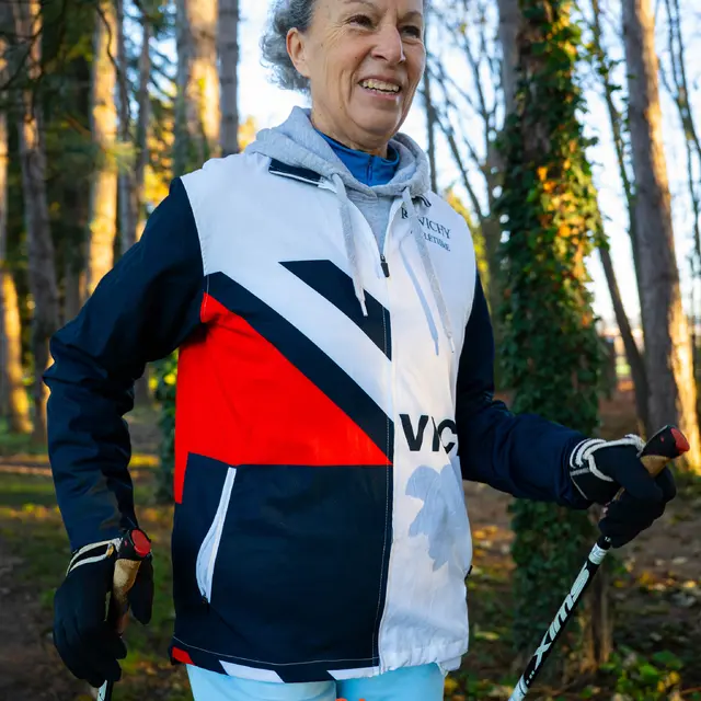 Découverte de la marche nordique : pratique et bienfaits - Vichy Vitalité_Vichy