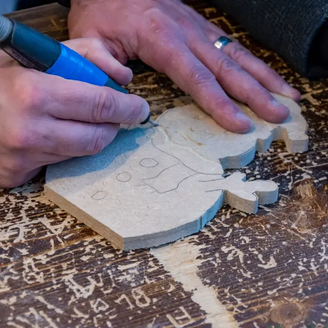 Atelier menuiserie au village de Noël_Saint-Cyr-sur-Mer