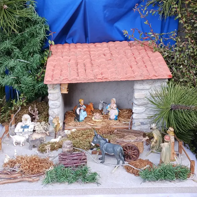 Chemin des crèches de Garde Colombe