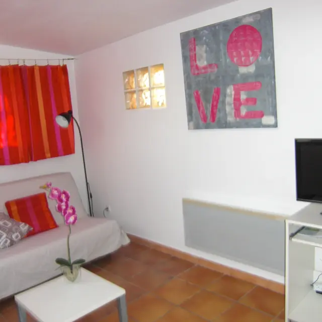 Maisonnette T3 - La bastide de Charlotte - H 125 M et Mme Christé