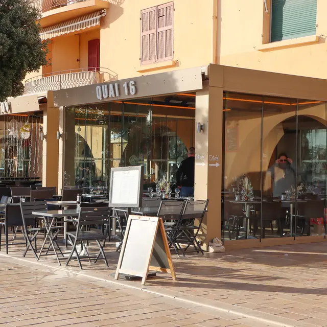 Le Quai 16_Sanary-sur-Mer