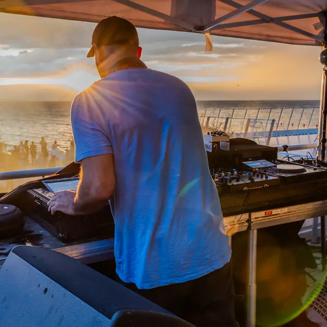Les Jeudis Electro à la piscine de Thonon_Thonon-les-Bains