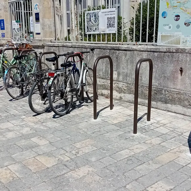 Parking vélos - Bureau d'accueil