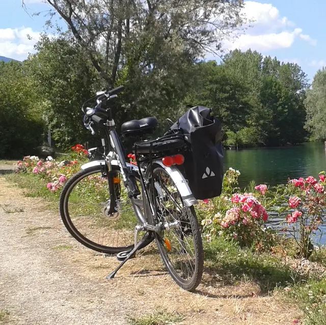 locationvelo-aixlesbainsrivieradesalpes