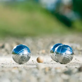 Partie de pétanque