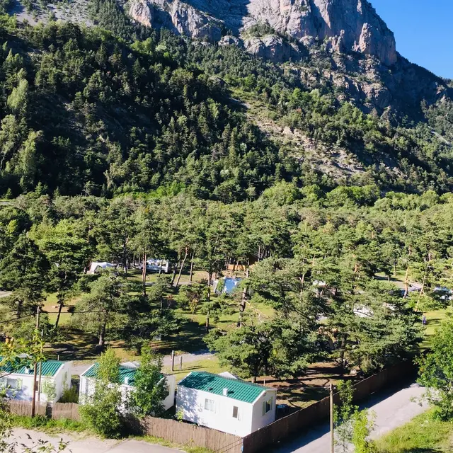 Camping River - Méolans-Revel