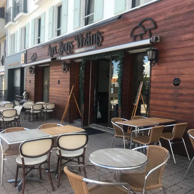 Aux bons vivants