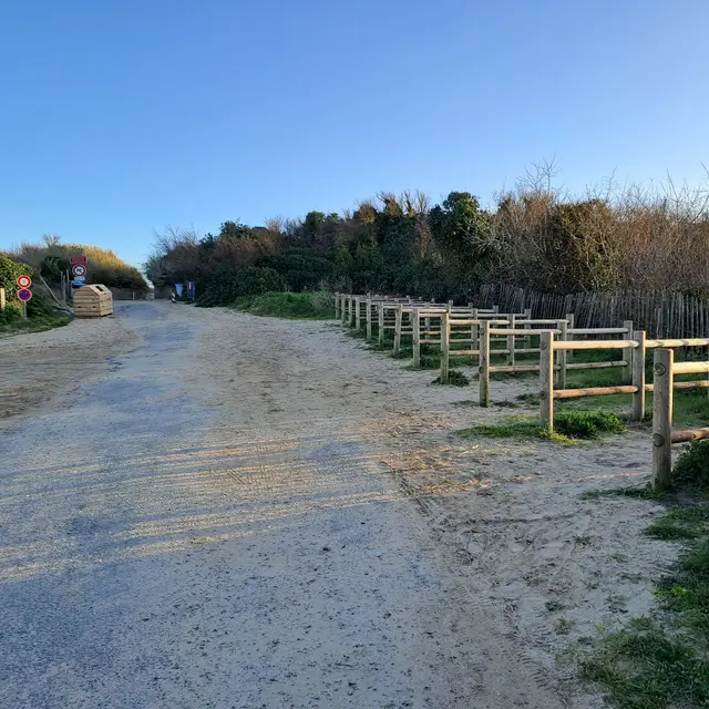 Parking vélos - Plage des Anneries_La Couarde-sur-Mer