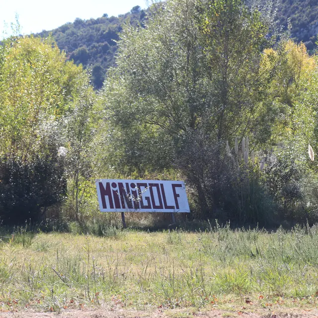 mini-golf