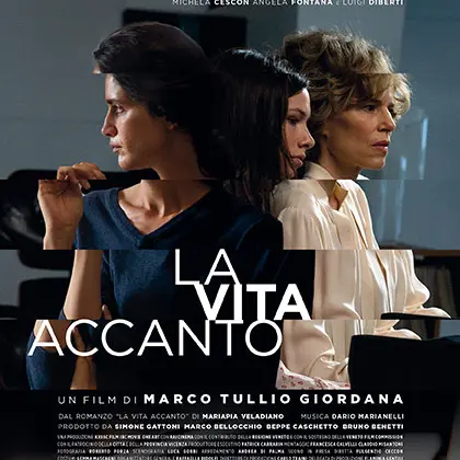 La vita accanto - Cinéalma_Carros