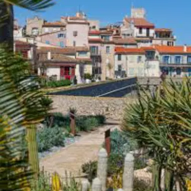 Le jardin des poètes_Antibes