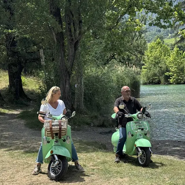 Vespa tours électrique Chambéry et Coeur de Savoie_Chambéry