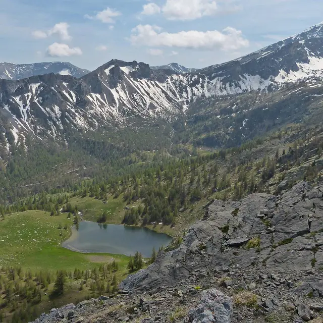 Garde-moniteur surveille vallée de Fontanalbe