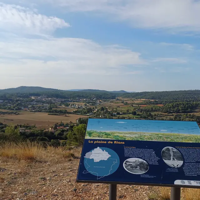 Table d'orientation du château d'eau_Rians