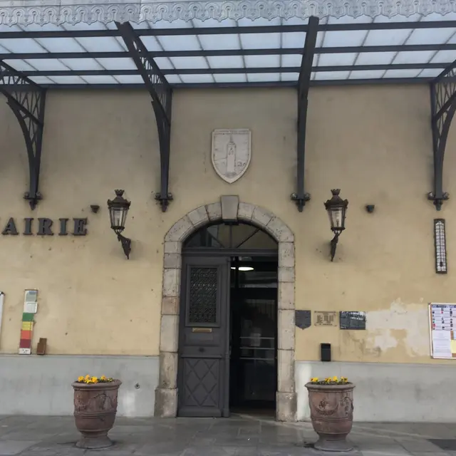 Hôtel de ville-3