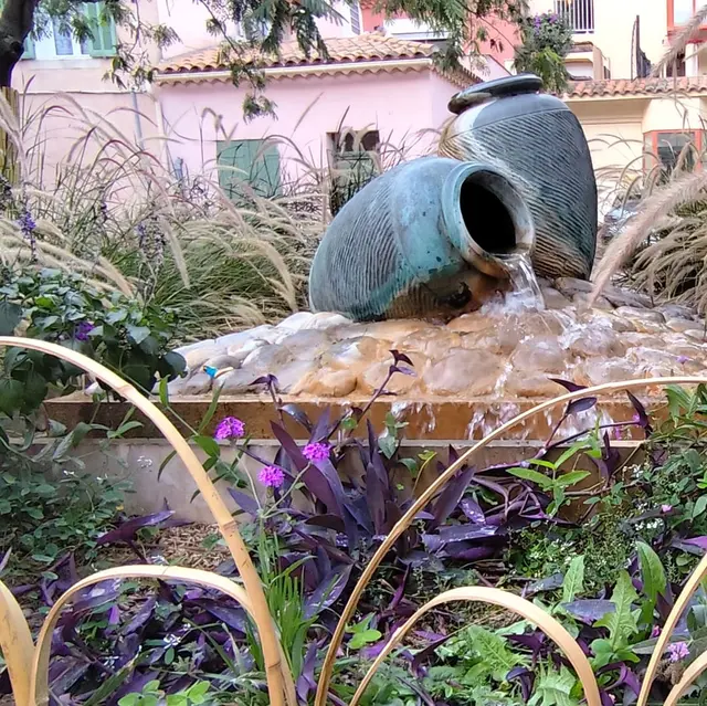 Parcours d'eau en centre-ville_Martigues