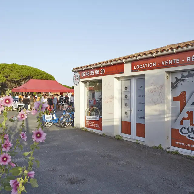 unpluscycles-locationveloiledere_10.jpg