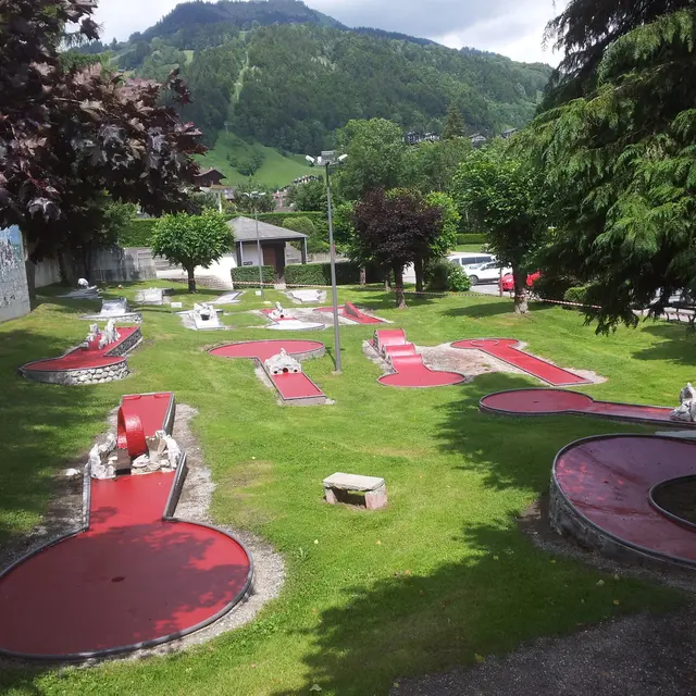 Mini golf au Grand-Bornand Village