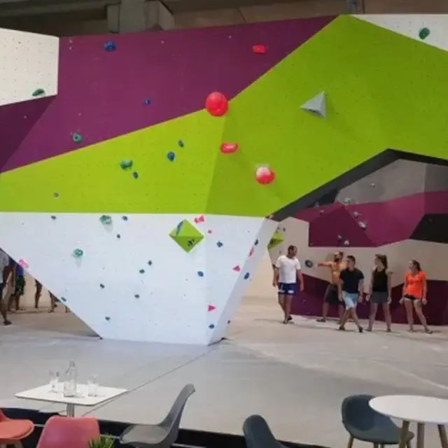 Bloc Party Climbing