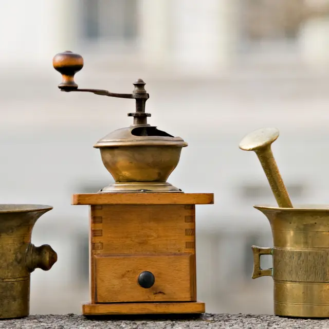 Vide-grenier / dernier dimanche du mois_Pernes-les-Fontaines