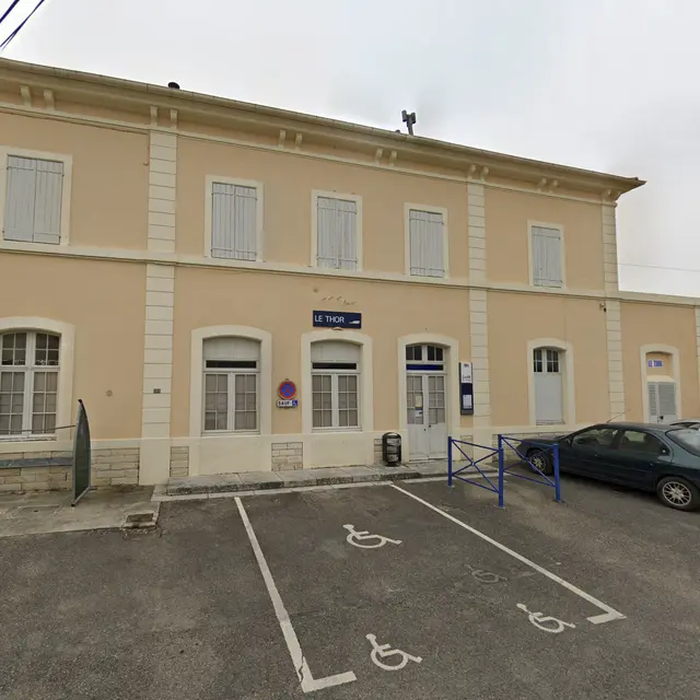 Gare SNCF le Thor_Le Thor