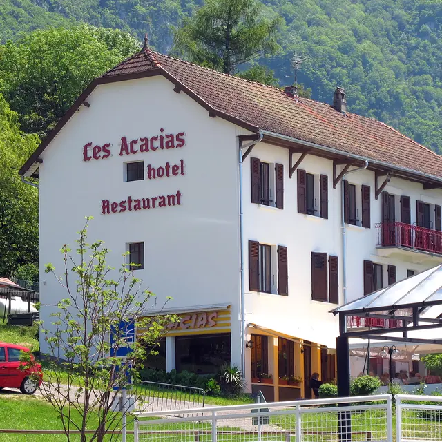 Hôtel Les Acacias