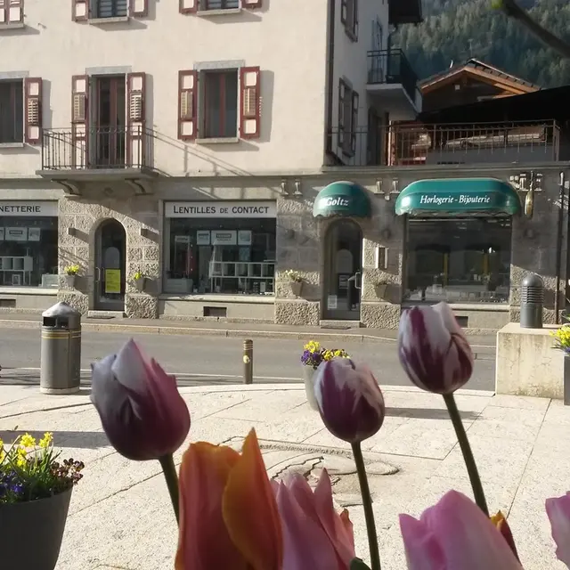 Plus de 50 ans à votre service !