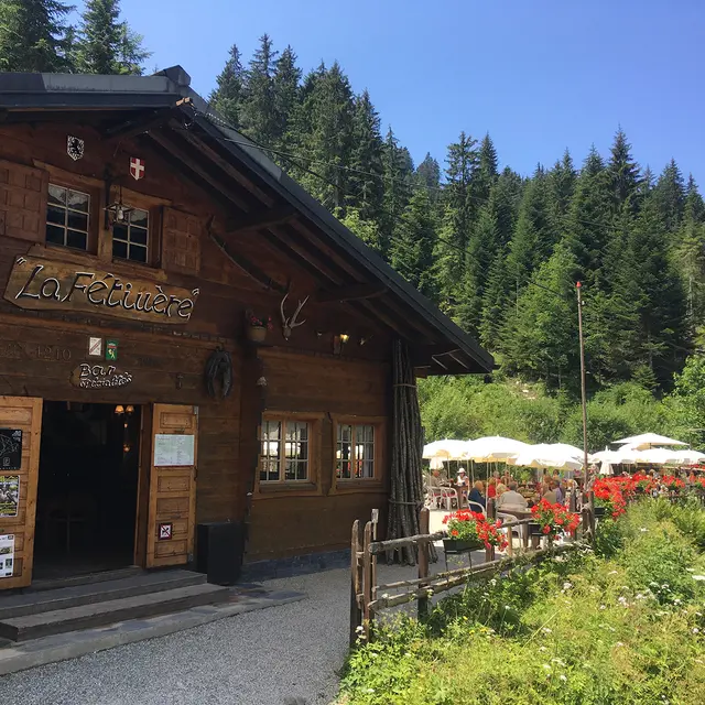 Restaurant vue extérieure