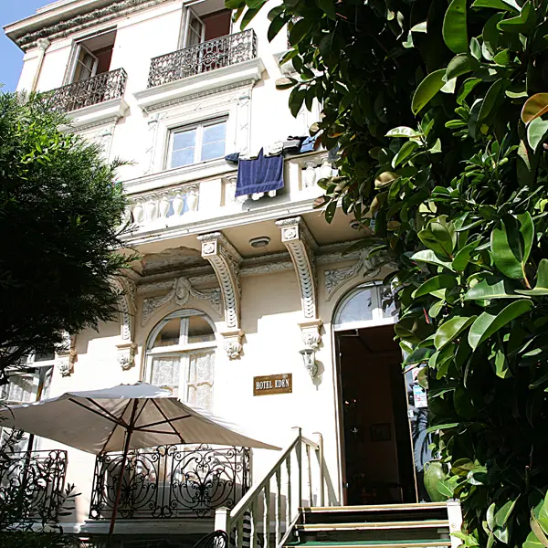 Villa Eden