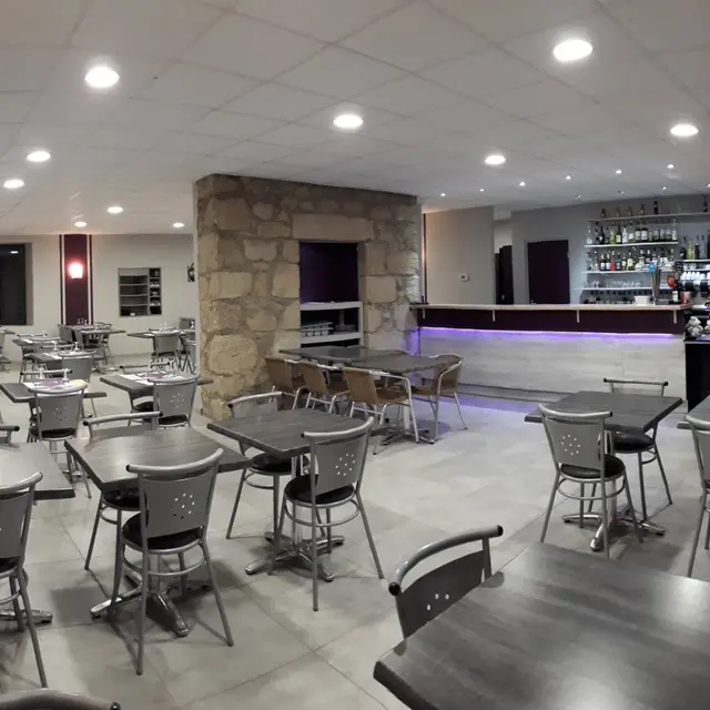 Restaurant l'Entracte à St Bonnet le Château