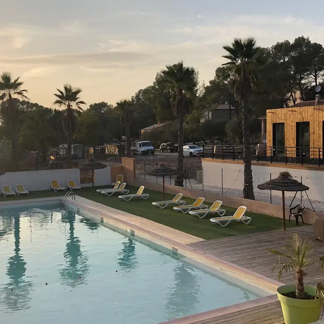 Piscine du Domaine des Voiles de Pierrefeu