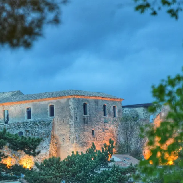 Visite libre du village de Gréoux