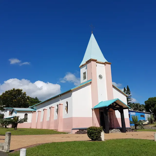 Église du Sacré-Coeur de Bourail