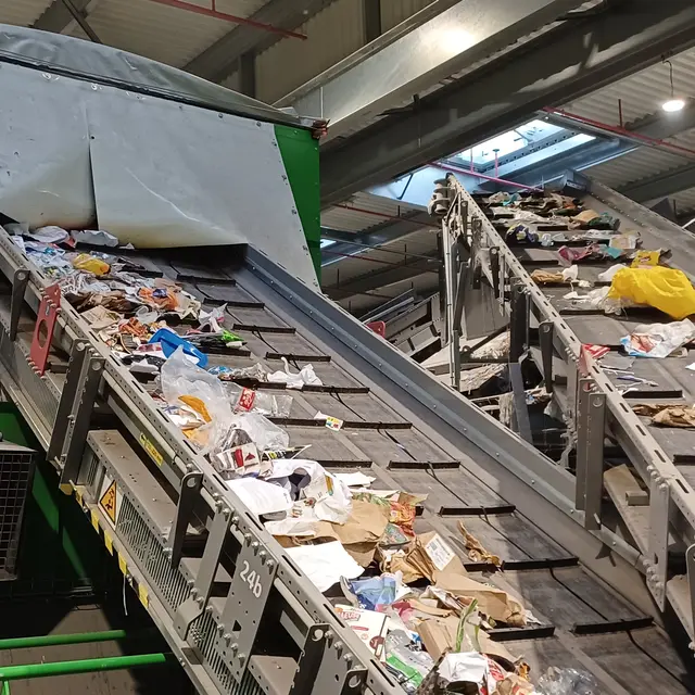 Nouveau centre de tri des déchets recyclables