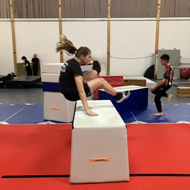 Stage parkour 10-15 ans_Bourg-en-Bresse