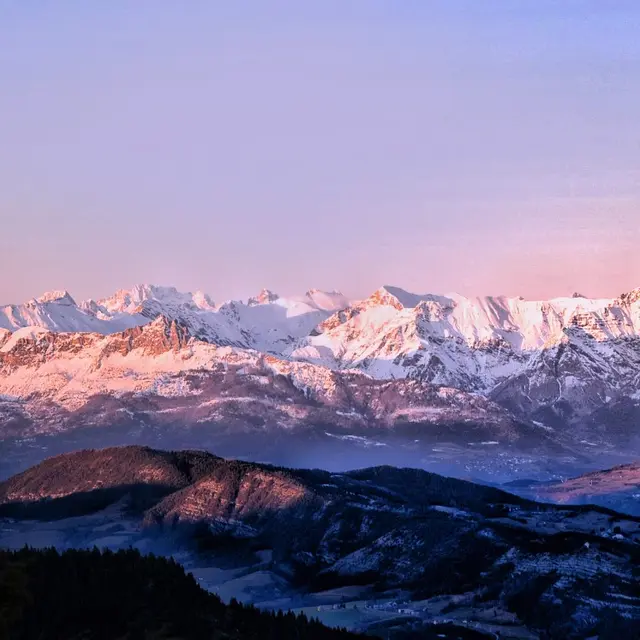 Randonnée accompagnée en raquettes soleil couchant_Seyne