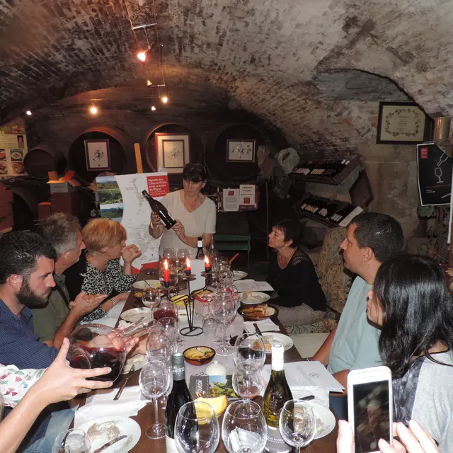 FORMATION VINS Savoir déguster