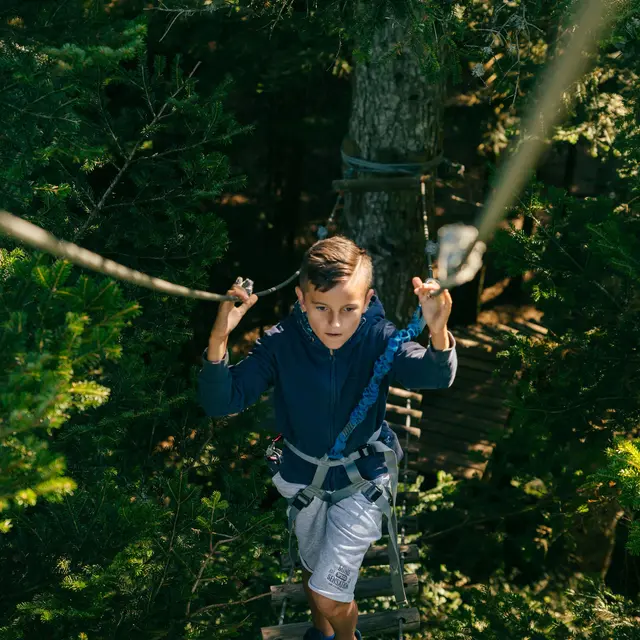 Le réveil de l'écureuil_Le Chambon-sur-Lignon