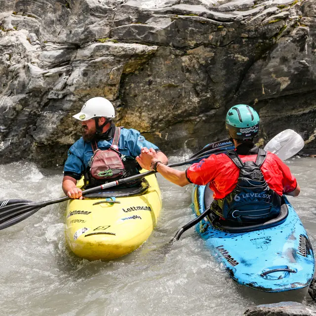 Kayak en rivière : Fun & apprentissage_Samoëns
